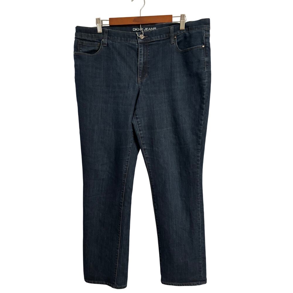 DKNY Women's 16 SOHO Skinny Stretch Denim Jeans Basic Classic Staple Timeless